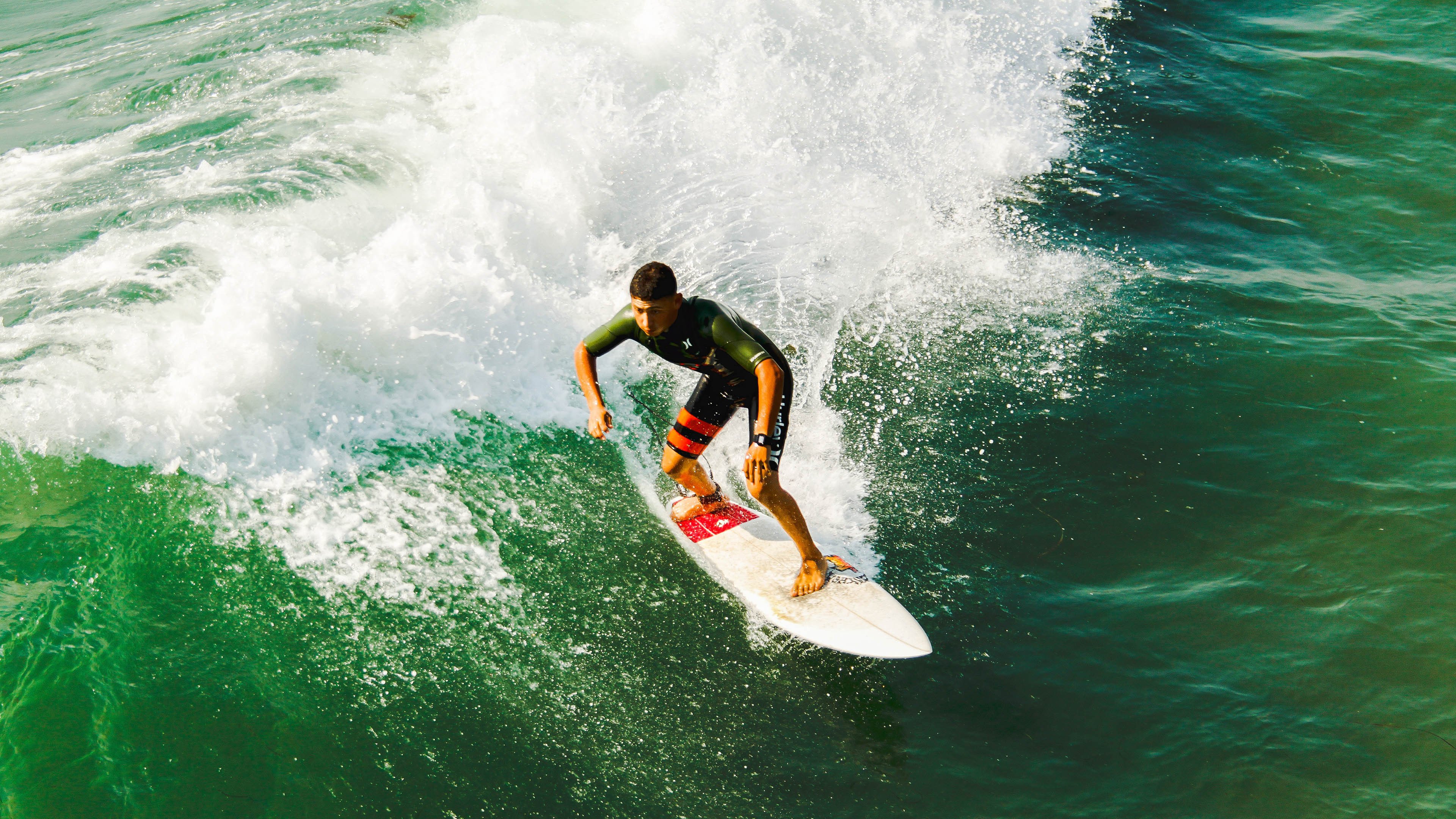 凯琳·科贝特赛场表现引发媒体热议,凯特琳菲贝尔和科比