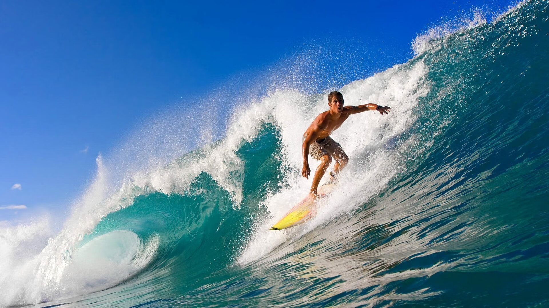 “足球明星的中国之旅：访谈与专栏”，足球明星(中国)